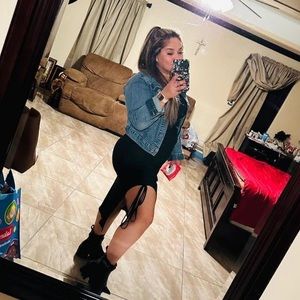 Meet your Posher, Blanca flor